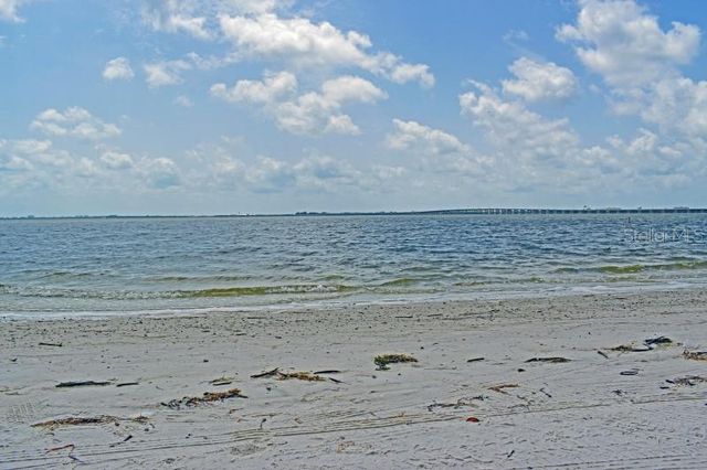 2 N FERNWOOD AVENUE 14, Clearwater, FL 33765