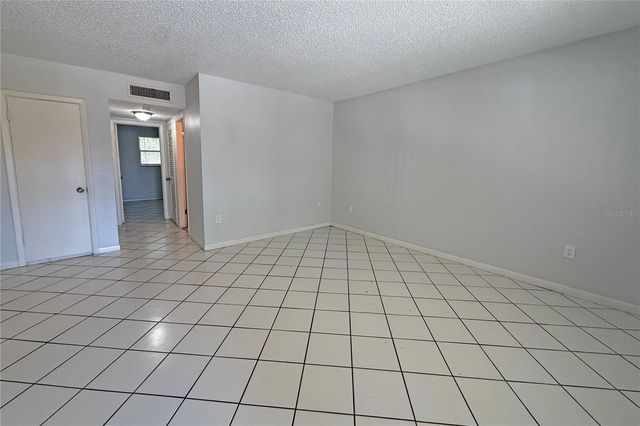 2 N FERNWOOD AVENUE 14, Clearwater, FL 33765