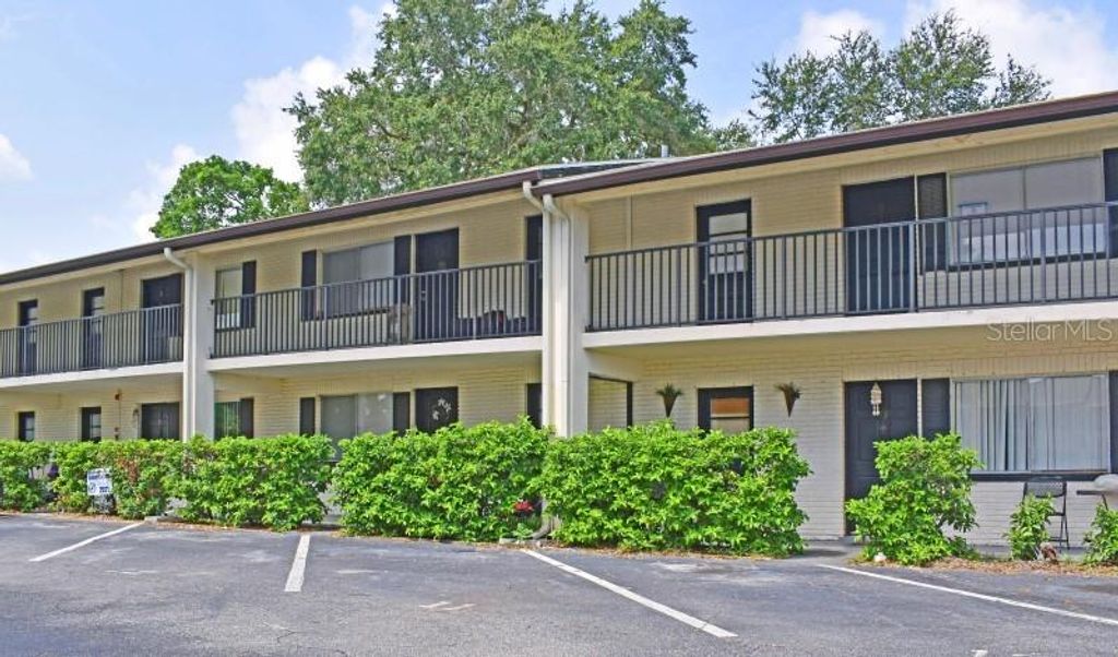 2 N FERNWOOD AVENUE 14, Clearwater, FL 33765