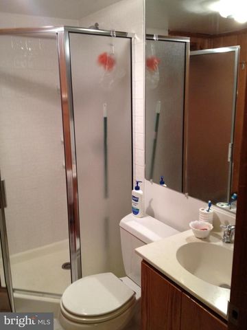 7017 MURRAY LN, Annandale, VA 22003