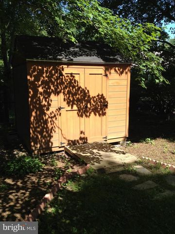 7017 MURRAY LN, Annandale, VA 22003