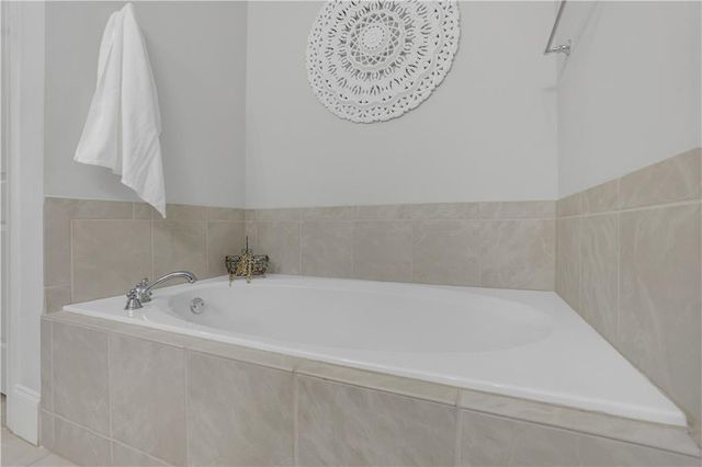 1542 Ridenour Parkway NW, Kennesaw, GA 30152