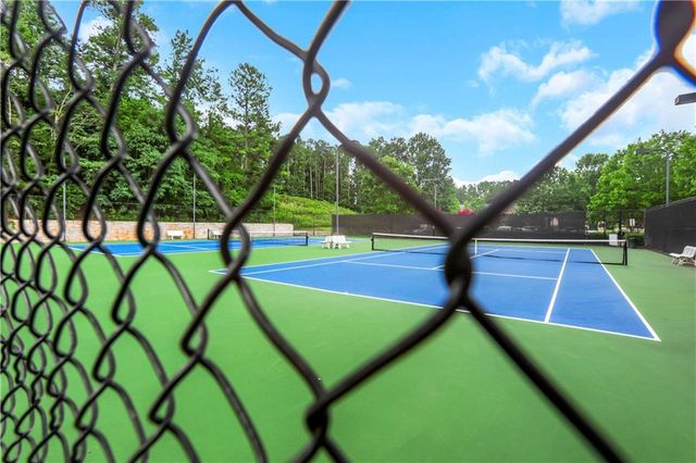 1542 Ridenour Parkway NW, Kennesaw, GA 30152