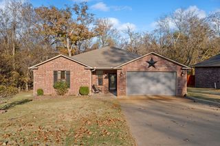 29880 S 592 Lane, Grove, OK 74344