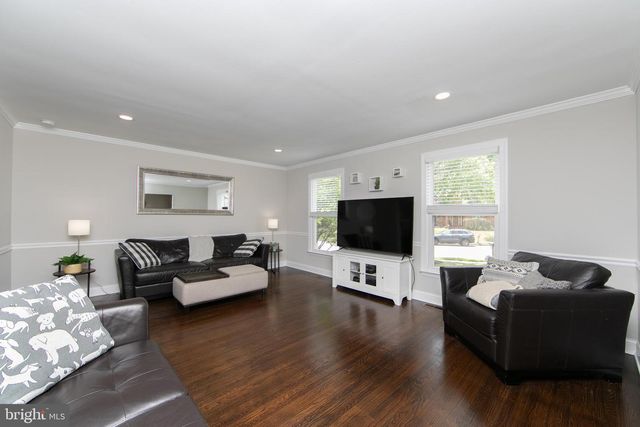 1905 MORRIS DR, Cherry Hill, NJ 08003