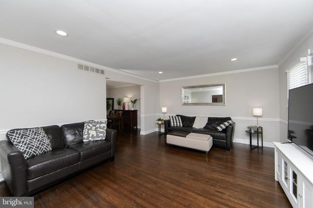 1905 MORRIS DR, Cherry Hill, NJ 08003