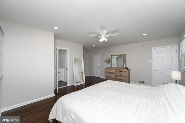 1905 MORRIS DR, Cherry Hill, NJ 08003