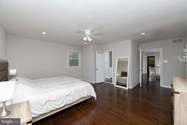 1905 MORRIS DR, Cherry Hill, NJ 08003