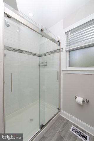 1905 MORRIS DR, Cherry Hill, NJ 08003