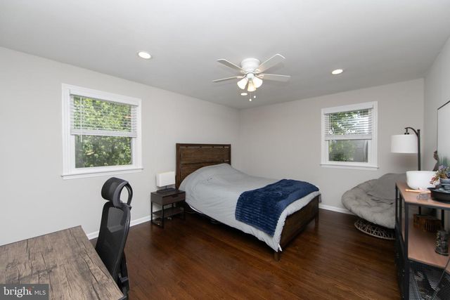 1905 MORRIS DR, Cherry Hill, NJ 08003