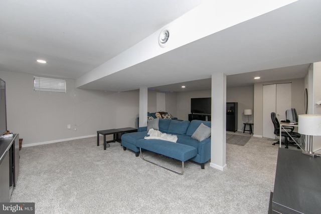 1905 MORRIS DR, Cherry Hill, NJ 08003