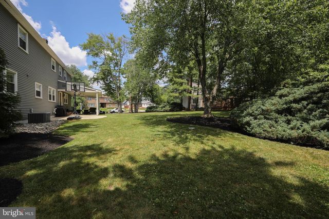 1905 MORRIS DR, Cherry Hill, NJ 08003