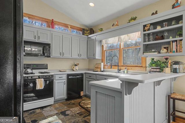 640 Quail Cove Drive, Jasper, GA 30143