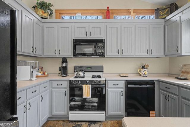 640 Quail Cove Drive, Jasper, GA 30143