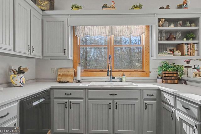 640 Quail Cove Drive, Jasper, GA 30143