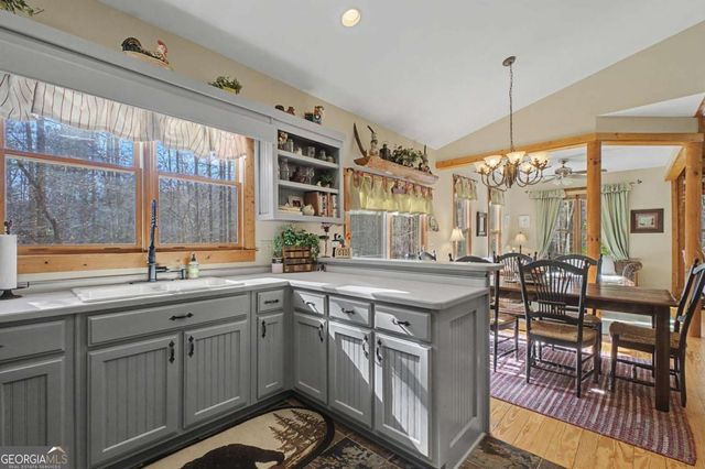 640 Quail Cove Drive, Jasper, GA 30143