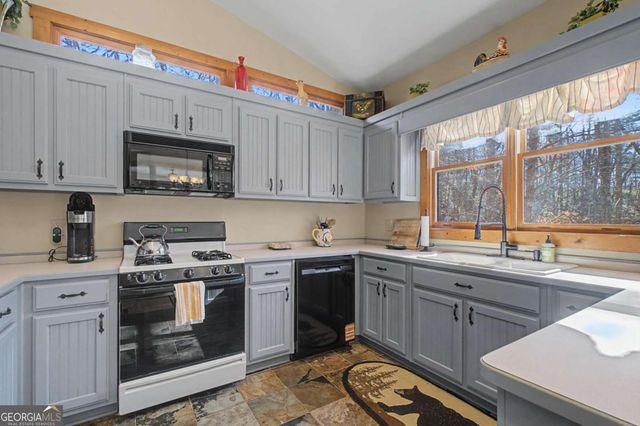 640 Quail Cove Drive, Jasper, GA 30143