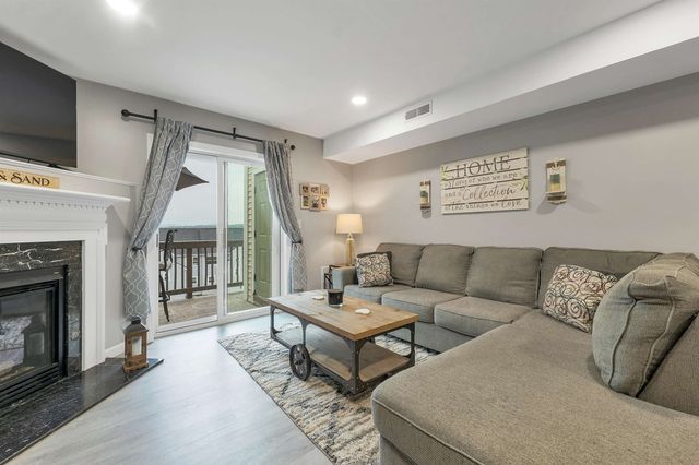 17 Sullivan Way Unit 3, Laconia, NH 03246