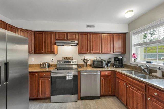 17 Sullivan Way Unit 3, Laconia, NH 03246