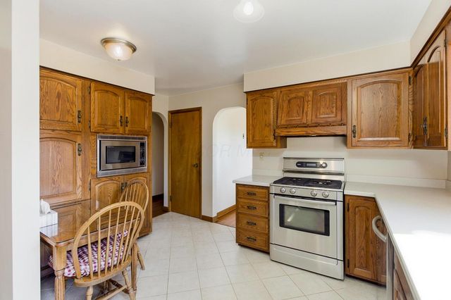 14687 National Road SE, Thornville, OH 43076