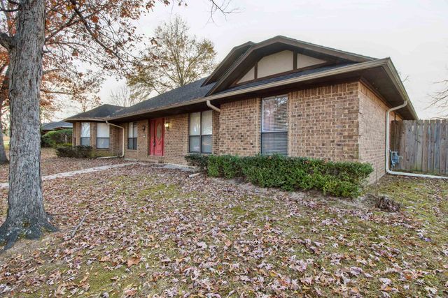 2304 Deanna Dr, Mount Pleasant, TX 75455