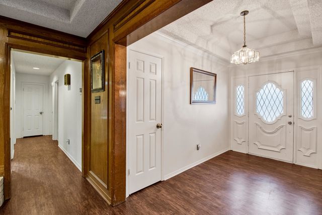 2304 Deanna Dr, Mount Pleasant, TX 75455