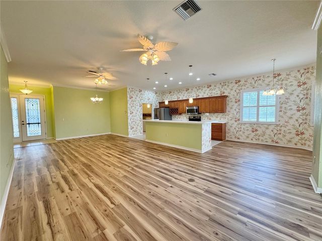 2595 SALZBURG LOOP, Winter Haven, FL 33884