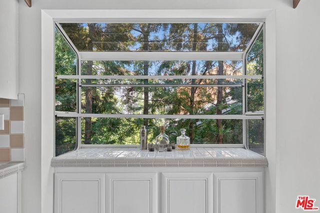 4308 ALCOVE Avenue 106, Studio City, CA 91604