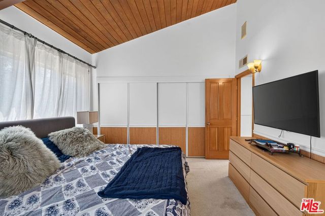 4308 ALCOVE Avenue 106, Studio City, CA 91604