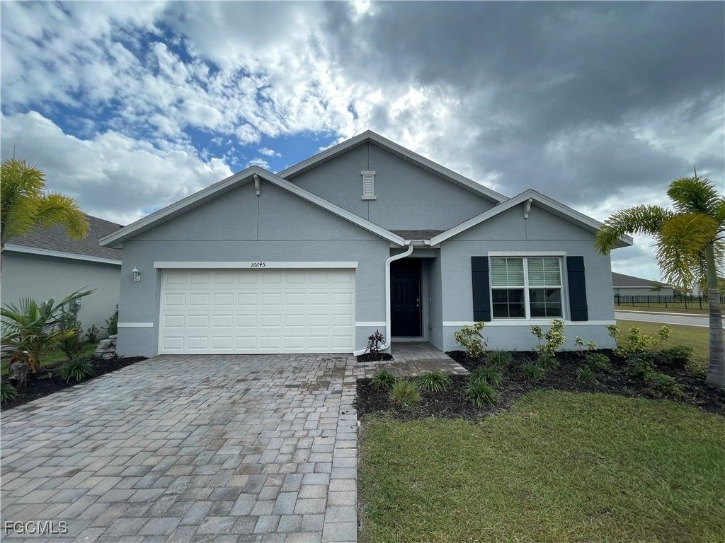16645 Elkhorn Coral DR, North Fort Myers, FL 33903