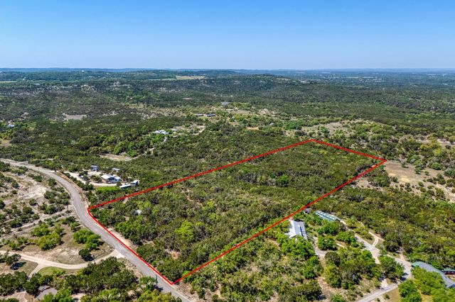 701 Plant Lady LN, Dripping Springs, TX 78620