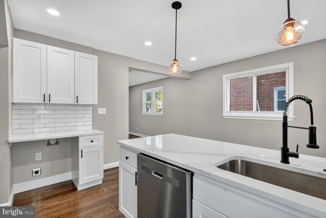 1109 CONGRESS ST SE, Washington, DC 20032