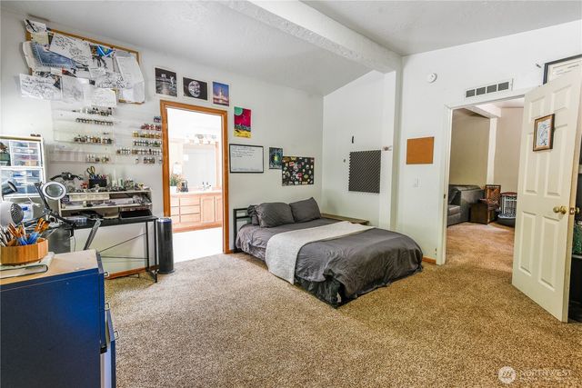 4508 36TH Court SE, Lacey, WA 98503
