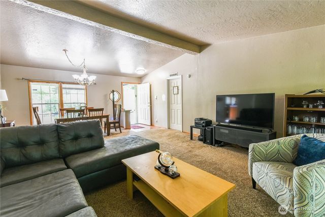 4508 36TH Court SE, Lacey, WA 98503