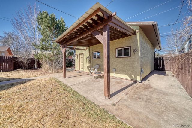 940 E Street, Salida, CO 81201