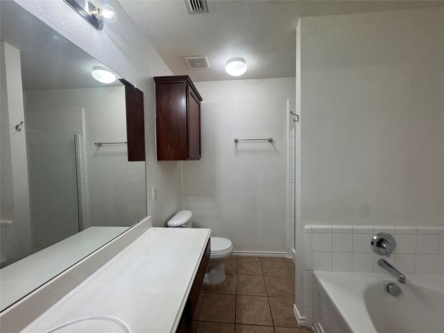 2001 Natchez Drive, Forney, TX 75126