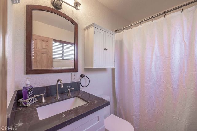 42692 Moonridge Road, Big Bear Lake, CA 92315