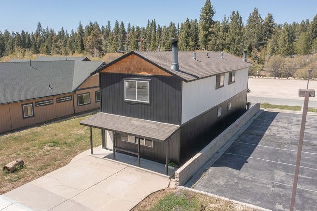 42692 Moonridge Road, Big Bear Lake, CA 92315
