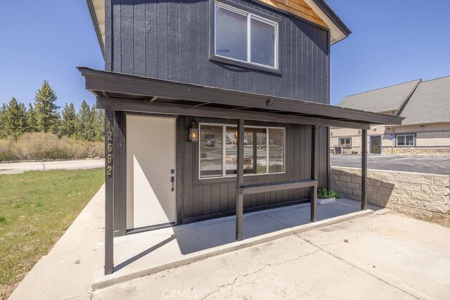 42692 Moonridge Road, Big Bear Lake, CA 92315