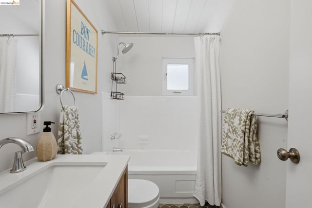 2317 Mira Vista Dr, El Cerrito, CA 94530