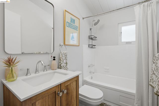2317 Mira Vista Dr, El Cerrito, CA 94530