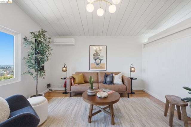 2317 Mira Vista Dr, El Cerrito, CA 94530