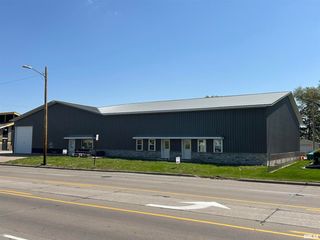 4206 7TH Street C, East Moline, IL 61244