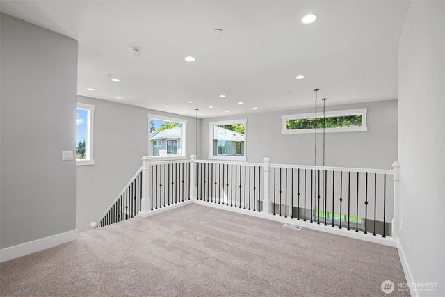 9520 38th Street E, Edgewood, WA 98371