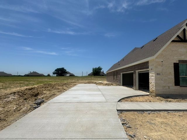 802 Westover Drive, Van Alstyne, TX 75495