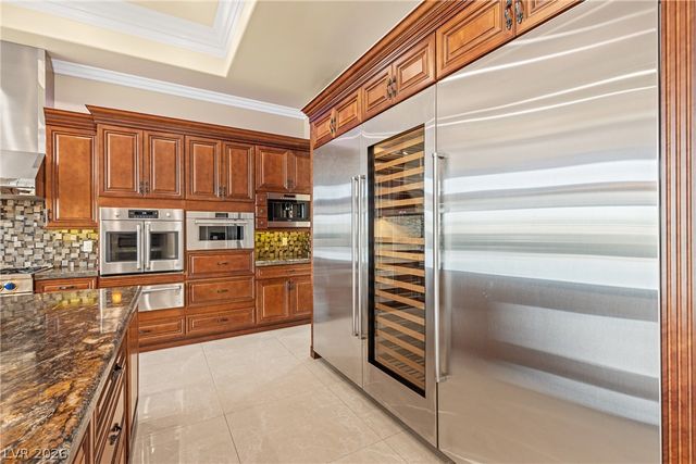 8574 Verde Park Circle, Las Vegas, NV 89129