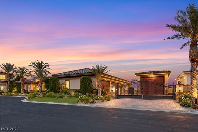 8574 Verde Park Circle, Las Vegas, NV 89129
