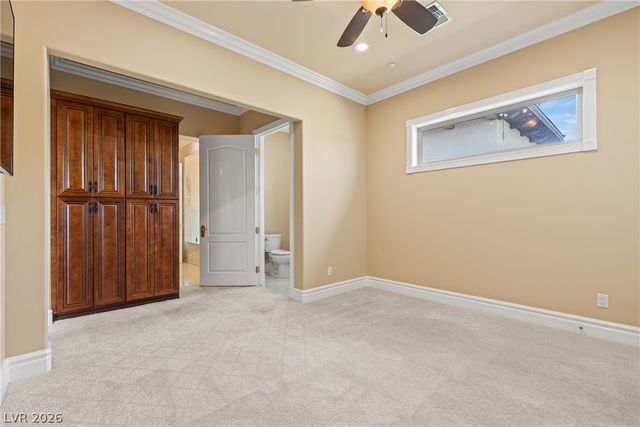 8574 Verde Park Circle, Las Vegas, NV 89129