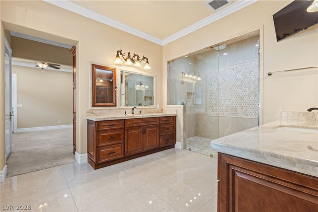8574 Verde Park Circle, Las Vegas, NV 89129