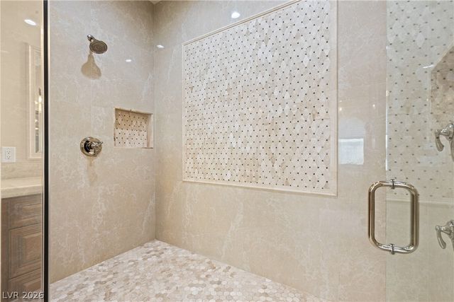 8574 Verde Park Circle, Las Vegas, NV 89129
